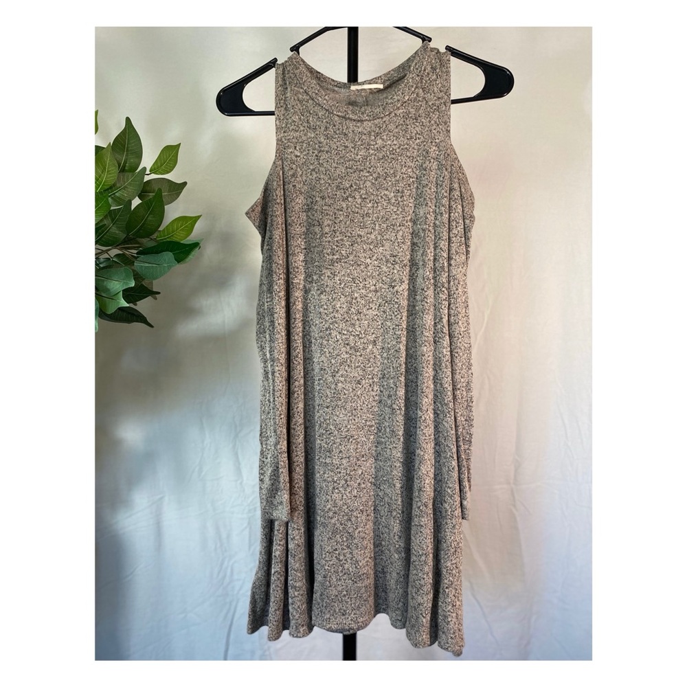 Flowy Mid Dress